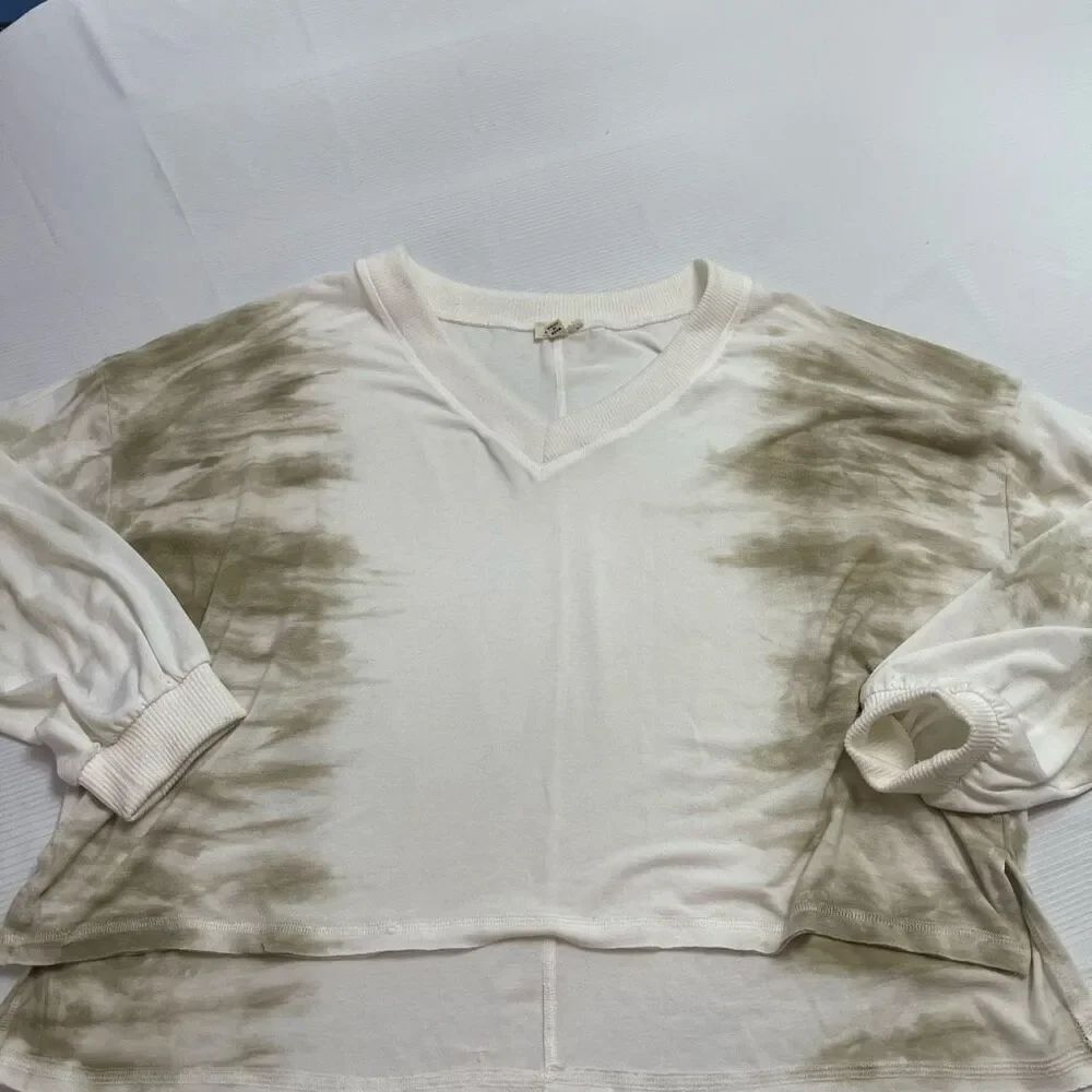 POL Tie Dye Long Sleeve Shirt Size Medium